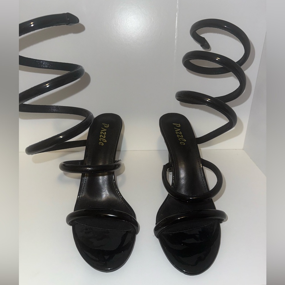 ‼️SOLD ‼️ Spiral heels